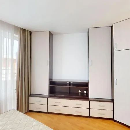 Beachfront 2 Bedroom In Privilege Noks Apartment Elenite