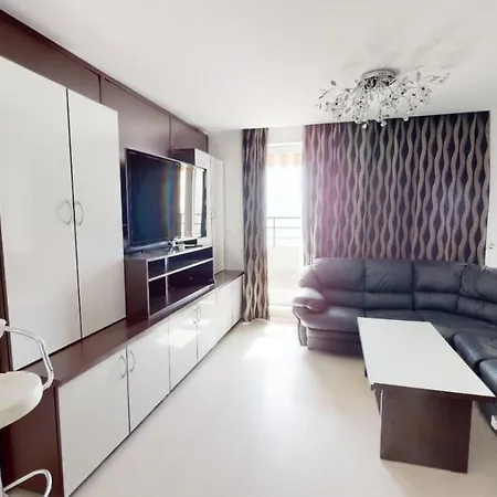 Beachfront 2 Bedroom In Privilege Noks Apartment
